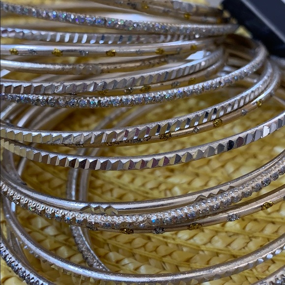 Bracelets - Picture 3 of 3